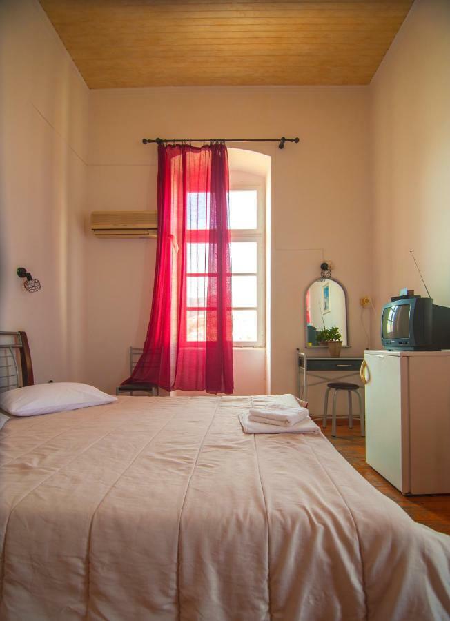 Kymata Hotel Ermoupoli Ngoại thất bức ảnh